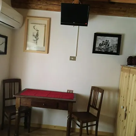 公寓 Studio In With Wonderful Mountain View 13 Km From The Slopes Piuro